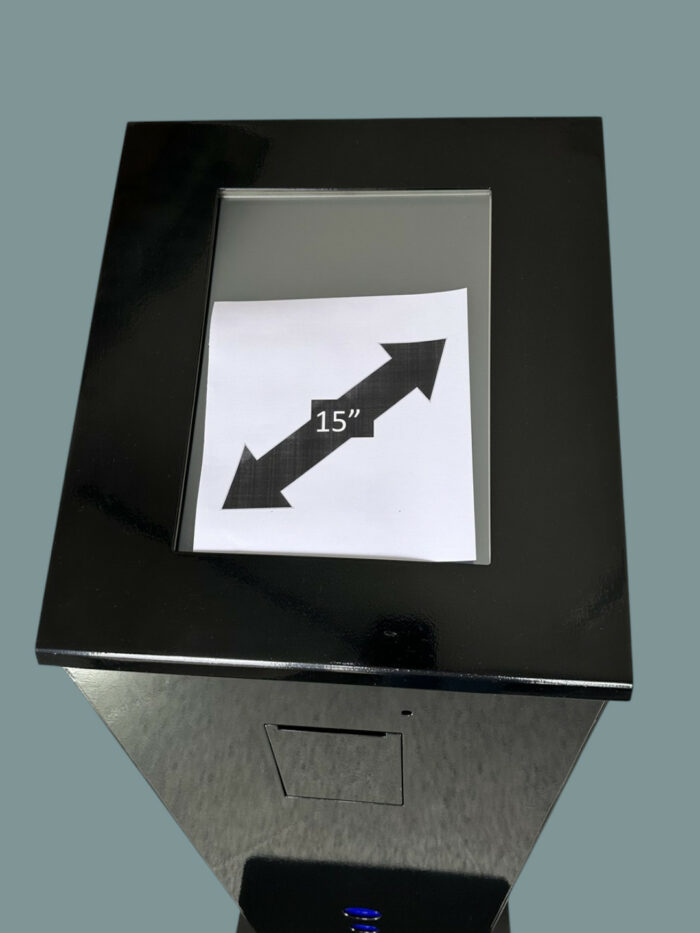 Quiosque Dispensador de Senhas, Ecrã táctil 15pol. Cor Preto, Recondicionado (como novo)