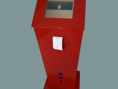 Quiosque Dispensador de Senhas, Ecrã táctil 15pol. Cor Vermelho
